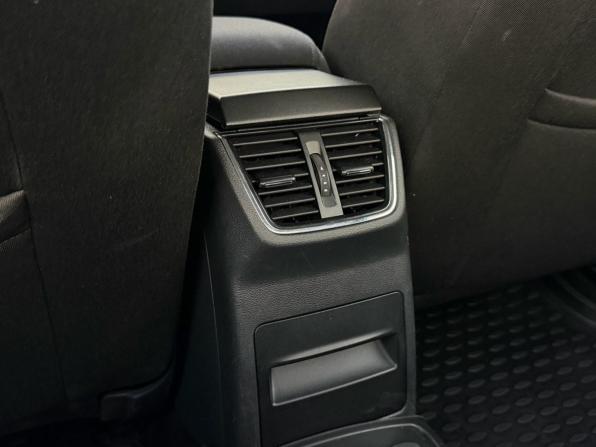 Skoda Octavia III (A7) Рестайлинг с пробегом 2018 года, цена 1 599 000 рублей, 188290 км, лифтбек, Автокод Объявления