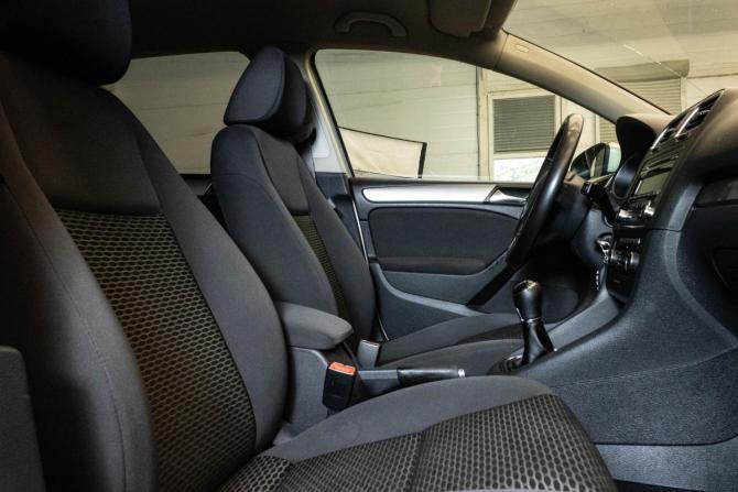 Volkswagen Golf VI с пробегом 2012 года, цена 879 000 рублей, 261053 км, хэтчбек, Автокод Объявления