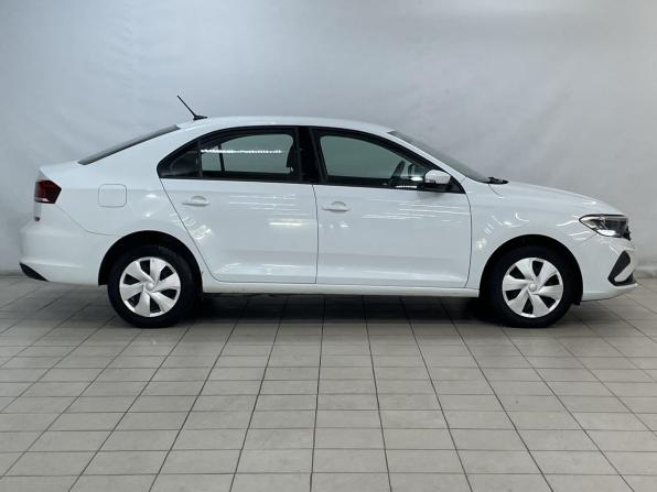 Volkswagen Polo VI с пробегом 2022 года, цена 1 669 000 рублей, 69816 км, лифтбек, Автокод Объявления