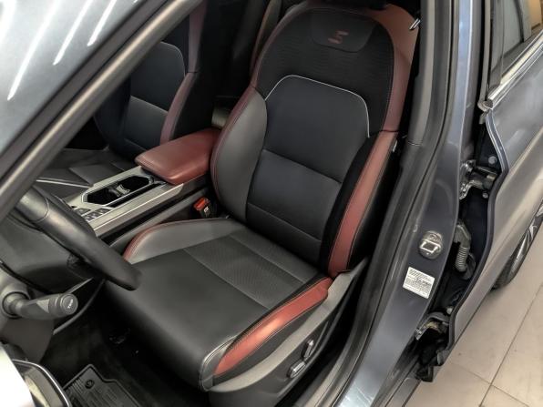 Geely Coolray I с пробегом 2021 года, цена 1 370 000 рублей, 114978 км, внедорожник, Автокод Объявления