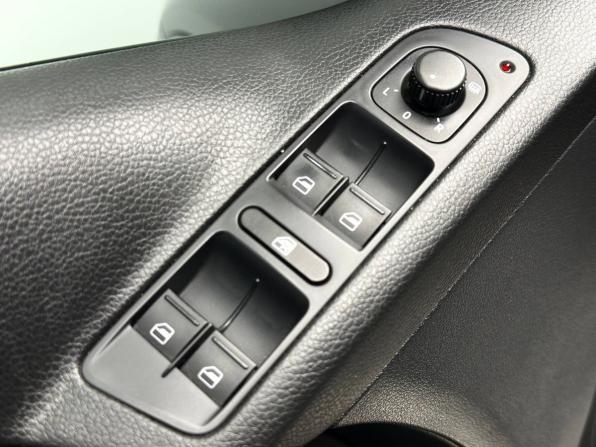 Volkswagen Tiguan I Рестайлинг с пробегом 2013 года, цена 1 049 000 рублей, 195300 км, внедорожник, Автокод Объявления