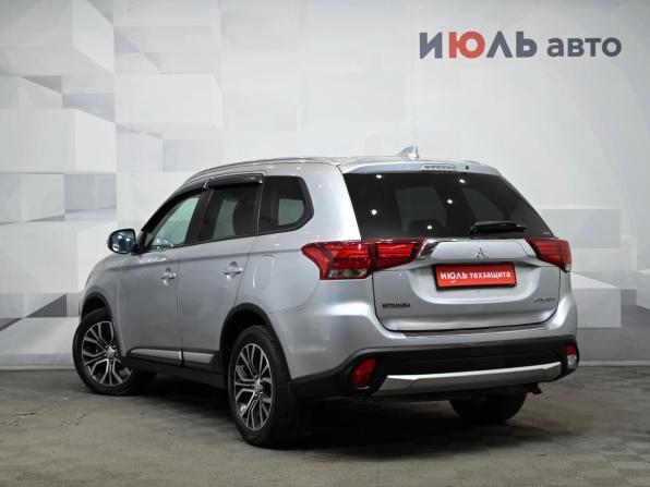Mitsubishi Outlander III Рестайлинг 3 с пробегом 2018 года, цена 2 300 000 рублей, 102558 км, внедорожник, Автокод Объявления