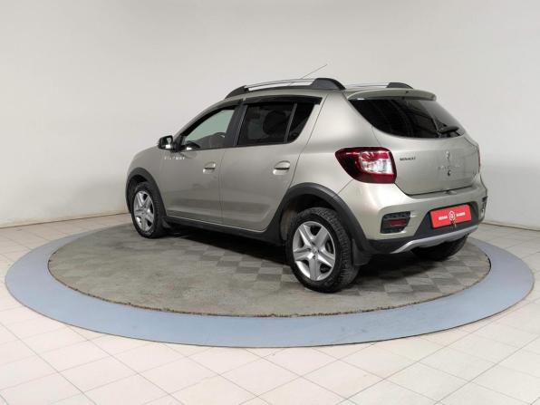 Renault Sandero II с пробегом 2017 года, цена 1 009 900 рублей, 54000 км, хэтчбек, Автокод Объявления