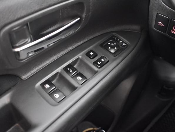 Mitsubishi Outlander III Рестайлинг с пробегом 2015 года, цена 1 989 900 рублей, 148845 км, внедорожник, Автокод Объявления