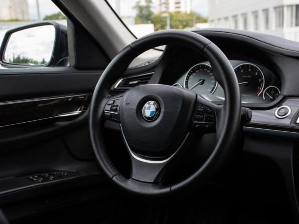 BMW 7 серии V (F01/F02/F04) с пробегом 2011 года, цена 2 690 000 рублей, 67210 км, седан, Автокод Объявления
