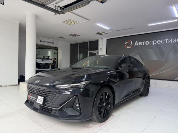 Changan UNI-V I с пробегом 2023 года, цена 1 850 000 рублей, 85265 км, лифтбек, Автокод Объявления