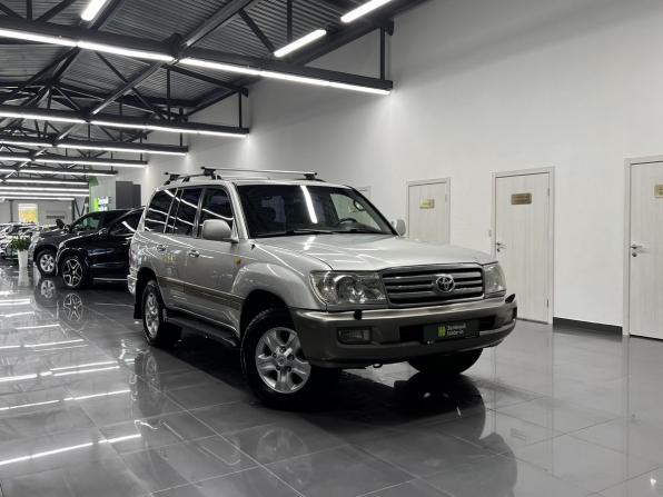 Toyota Land Cruiser 100 Series Рестайлинг 2 с пробегом 2005 года, цена 2 490 000 рублей, 351423 км, внедорожник, Автокод Объявления
