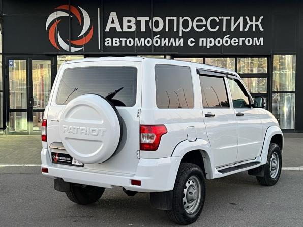 УАЗ Патриот I Рестайлинг 3 с пробегом 2023 года, цена 1 580 000 рублей, 9000 км, внедорожник, Автокод Объявления