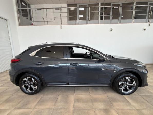 Kia XCeed I с пробегом 2020 года, цена 2 250 000 рублей, 39978 км, хэтчбек, Автокод Объявления