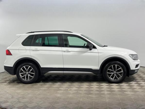 Volkswagen Tiguan II с пробегом 2019 года, цена 2 325 000 рублей, 137983 км, внедорожник, Автокод Объявления