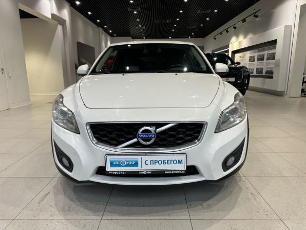 Volvo C30 I Рестайлинг с пробегом 2011 года, цена 820 000 рублей, 244611 км, хэтчбек, Автокод Объявления