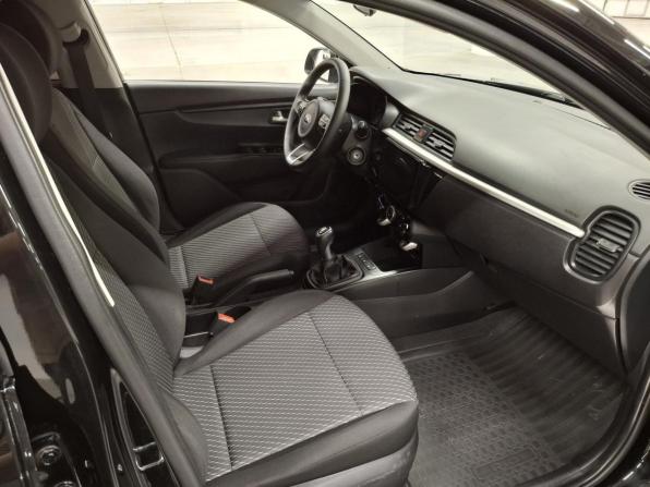 Kia Rio IV с пробегом 2017 года, цена 1 310 000 рублей, 108702 км, седан, Автокод Объявления
