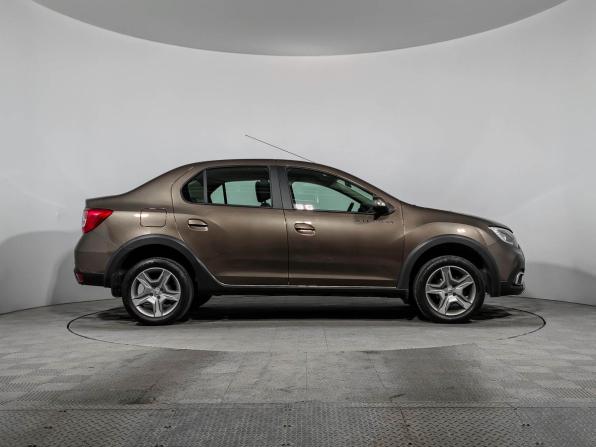 Renault Logan II Рестайлинг с пробегом 2021 года, цена 999 000 рублей, 71899 км, седан, Автокод Объявления