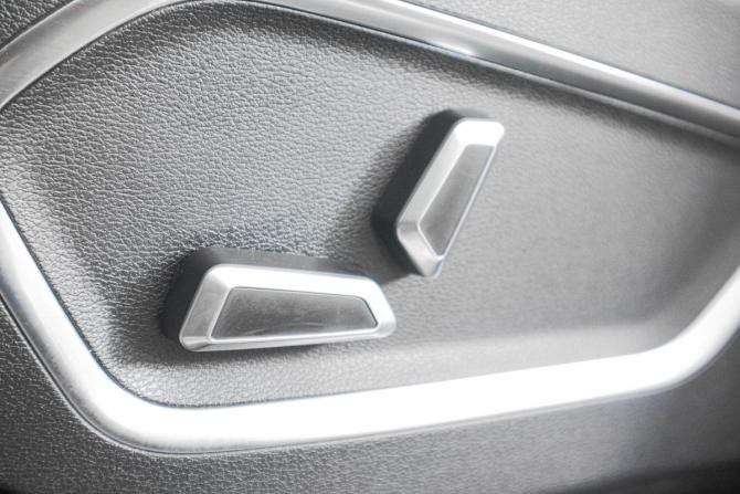 Geely Boyue I Рестайлинг с пробегом 2021 года, цена 2 099 000 рублей, 84500 км, внедорожник, Автокод Объявления