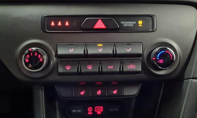 Kia Sportage IV с пробегом 2016 года, цена 1 815 000 рублей, 125798 км, внедорожник, Автокод Объявления