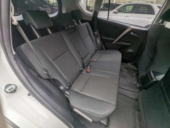 Toyota RAV4 IV (XA40) Рестайлинг с пробегом 2019 года, цена 2 175 000 рублей, 124143 км, внедорожник, Автокод Объявления
