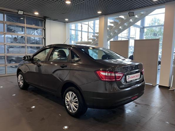 Lada (ВАЗ) Vesta I с пробегом 2018 года, цена 800 000 рублей, 99486 км, седан, Автокод Объявления