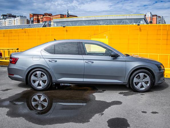 Skoda Superb III с пробегом 2017 года, цена 1 678 000 рублей, 175935 км, лифтбек, Автокод Объявления