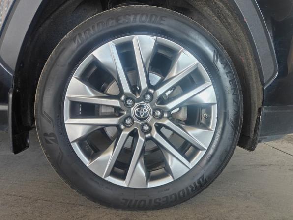 Toyota RAV4 V (XA50) с пробегом 2022 года, цена 3 250 000 рублей, 190087 км, внедорожник, Автокод Объявления