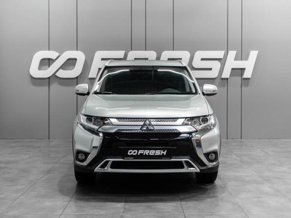 Mitsubishi Outlander III Рестайлинг 3 с пробегом 2019 года, цена 2 299 000 рублей, 85214 км, внедорожник, Автокод Объявления