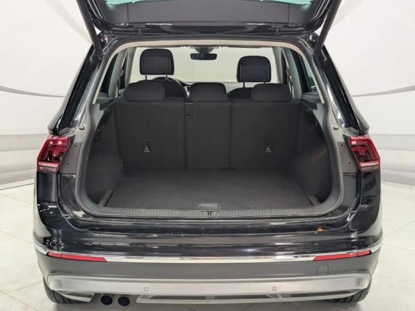 Volkswagen Tiguan II с пробегом 2019 года, цена 2 865 000 рублей, 108300 км, внедорожник, Автокод Объявления