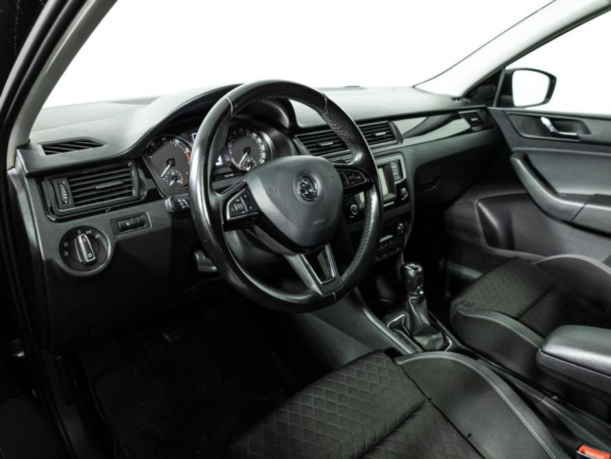 Skoda Rapid I Санкт-Петербург  - изображение 11