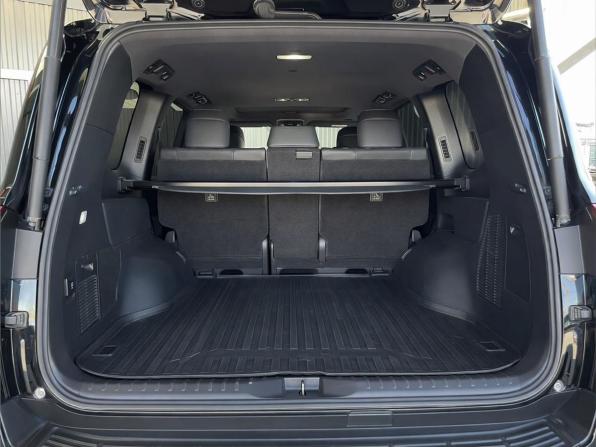 Toyota Land Cruiser 300 Series с пробегом 2021 года, цена 10 987 000 рублей, 64929 км, внедорожник, Автокод Объявления