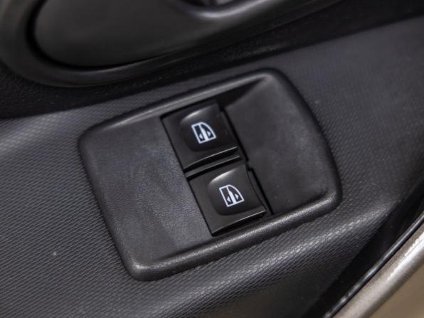 Renault Sandero II Рестайлинг с пробегом 2020 года, цена 1 068 000 рублей, 108580 км, хэтчбек, Автокод Объявления