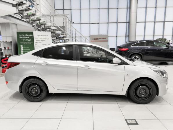 Hyundai Solaris I Рестайлинг с пробегом 2016 года, цена 699 000 рублей, 243176 км, седан, Автокод Объявления