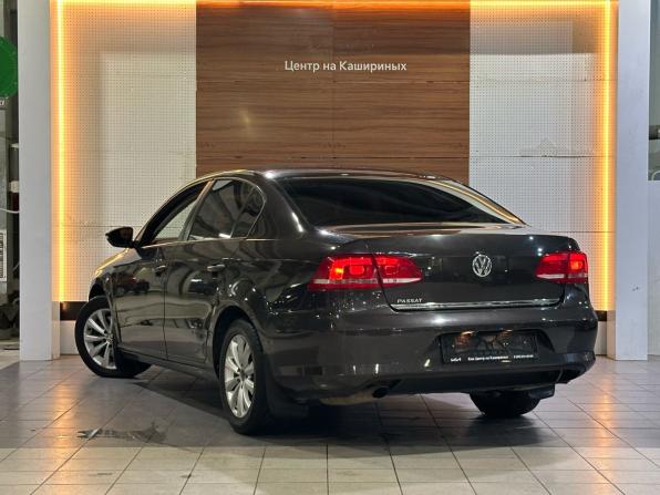 Volkswagen Passat B7 с пробегом 2011 года, цена 899 999 рублей, 223180 км, седан, Автокод Объявления