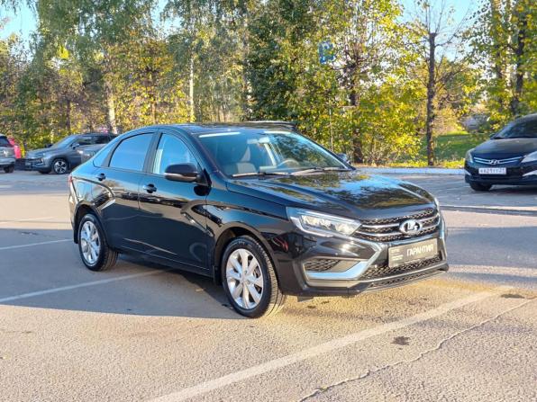 Lada (ВАЗ) Vesta I Рестайлинг (NG) с пробегом 2025 года, цена 1 560 000 рублей, 7657 км, седан, Автокод Объявления