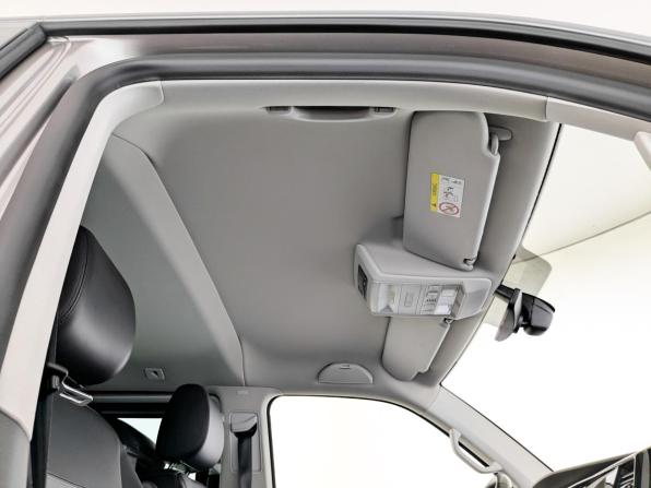 Volkswagen Multivan T6 Рестайлинг с пробегом 2021 года, цена 6 000 000 рублей, 120666 км, минивэн, Автокод Объявления
