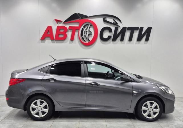 Hyundai Solaris I с пробегом 2013 года, цена 800 000 рублей, 153295 км, седан, Автокод Объявления