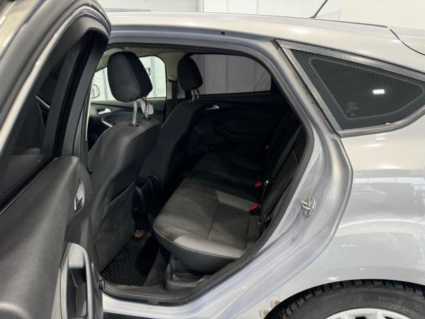 Ford Focus III с пробегом 2011 года, цена 445 000 рублей, 350000 км, хэтчбек, Автокод Объявления