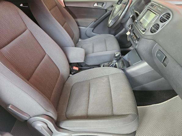 Volkswagen Tiguan I Рестайлинг с пробегом 2012 года, цена 1 185 000 рублей, 202771 км, внедорожник, Автокод Объявления