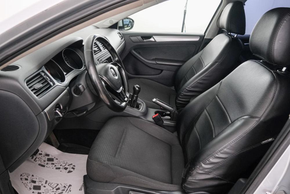 Volkswagen Jetta VI Рестайлинг Красноярск  - изображение 8
