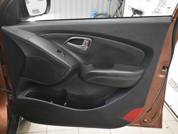 Hyundai ix35 I Рестайлинг с пробегом 2014 года, цена 1 299 000 рублей, 166941 км, внедорожник, Автокод Объявления