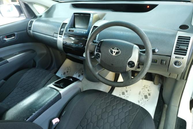Toyota Prius II Рестайлинг (XW20) с пробегом 2008 года, цена 499 000 рублей, 560000 км, хэтчбек, Автокод Объявления