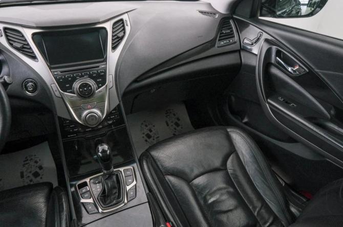 Hyundai Grandeur V с пробегом 2012 года, цена 1 349 000 рублей, 298000 км, седан, Автокод Объявления