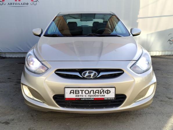 Hyundai Solaris I с пробегом 2013 года, цена 680 000 рублей, 195931 км, седан, Автокод Объявления