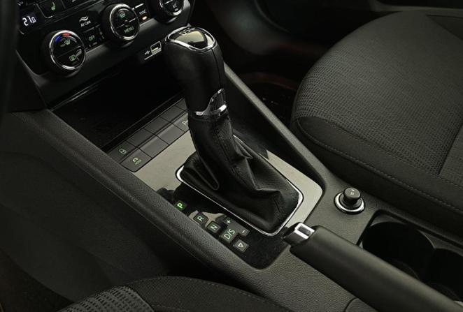 Skoda Octavia III (A7) Рестайлинг с пробегом 2019 года, цена 2 425 000 рублей, 80244 км, универсал, Автокод Объявления