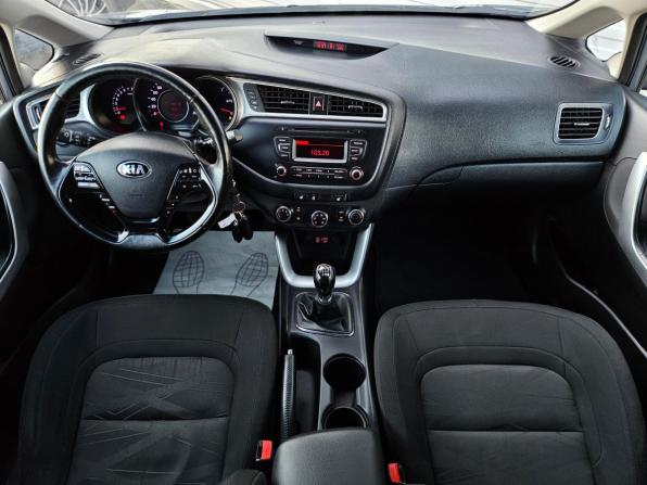 Kia Ceed II Рестайлинг с пробегом 2016 года, цена 1 150 000 рублей, 171000 км, хэтчбек, Автокод Объявления