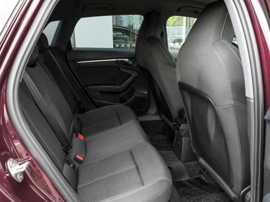 Audi A3 IV (8Y) Москва  - изображение 11