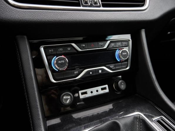Zotye Coupa с пробегом 2018 года, цена 1 098 000 рублей, 126177 км, внедорожник, Автокод Объявления