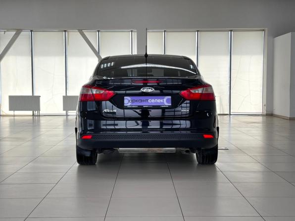 Ford Focus III с пробегом 2013 года, цена 820 000 рублей, 176742 км, седан, Автокод Объявления