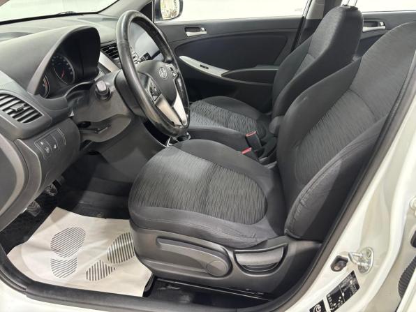 Hyundai Solaris I Рестайлинг с пробегом 2014 года, цена 1 130 000 рублей, 57733 км, седан, Автокод Объявления