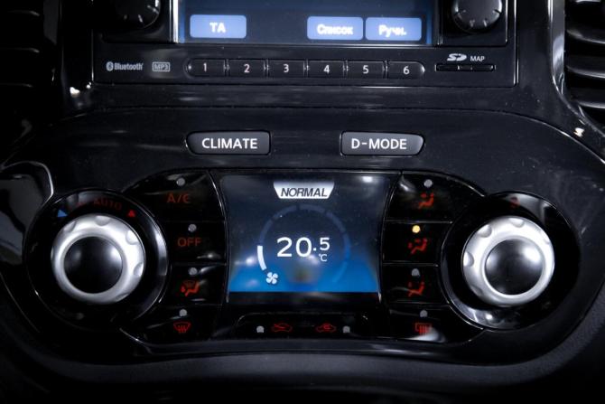 Nissan Juke I с пробегом 2012 года, цена 1 190 000 рублей, 125254 км, внедорожник, Автокод Объявления