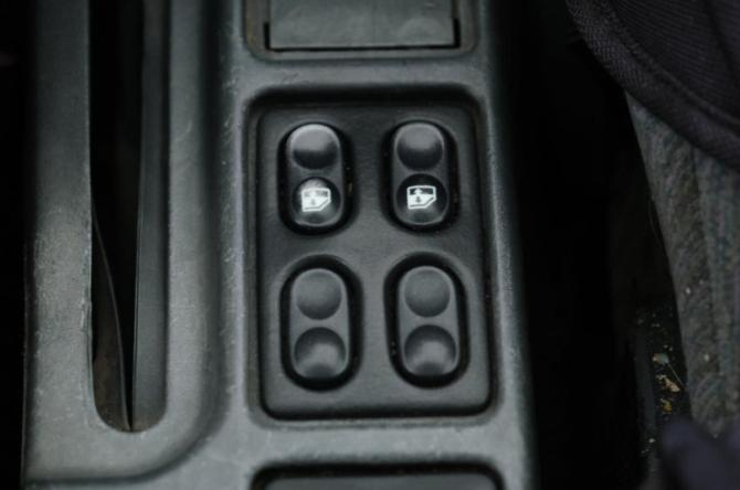 Lada (ВАЗ) 2112 с пробегом 2004 года, цена 149 000 рублей, 253260 км, хэтчбек, Автокод Объявления