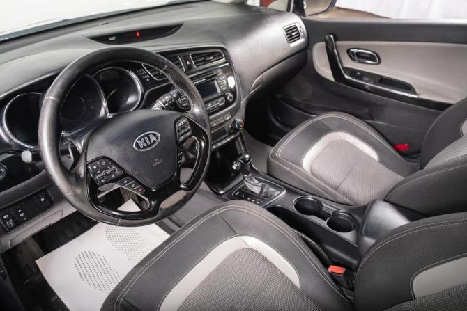Kia Ceed II с пробегом 2013 года, цена 949 000 рублей, 245000 км, хэтчбек, Автокод Объявления