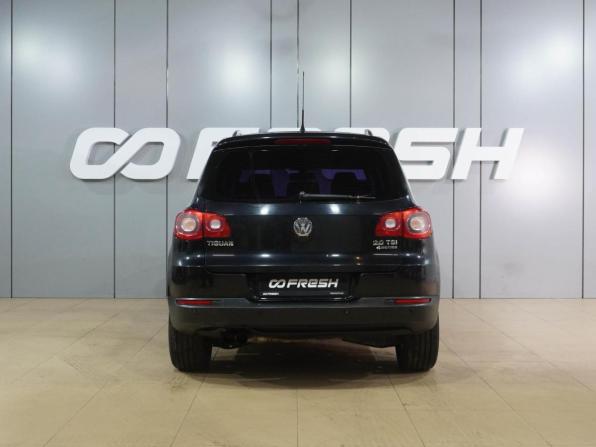Volkswagen Tiguan I с пробегом 2010 года, цена 1 099 000 рублей, 226131 км, внедорожник, Автокод Объявления